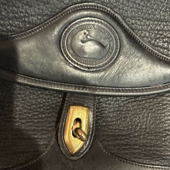 Dooney & Bourke Black classic Crossbody bag pebbled leather - Picture 3 of 9